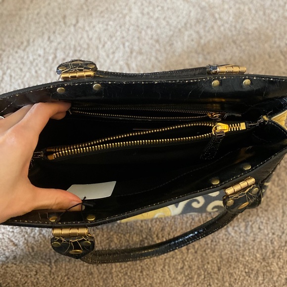 Vintage Miu Miu Velluto Twiggy Tote - Picture 6 of 10